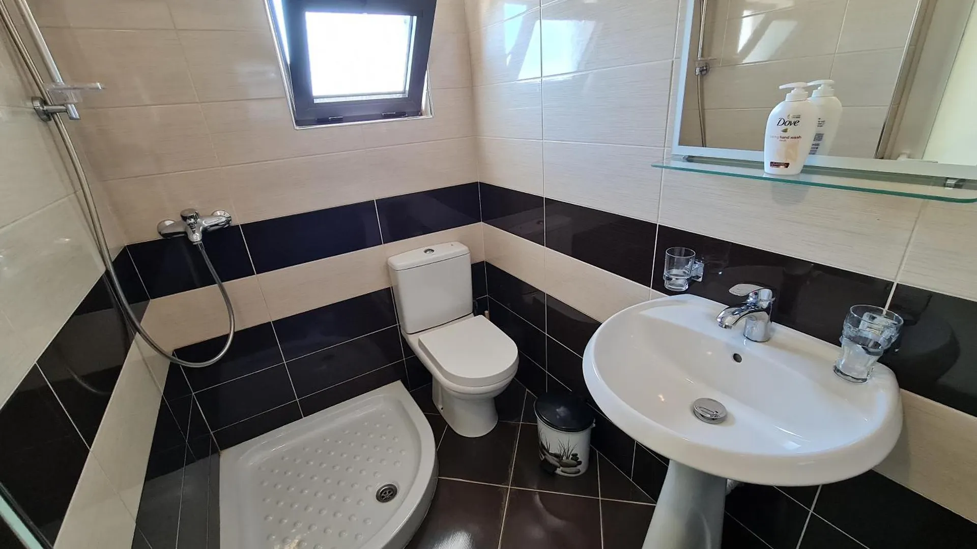 Hotel Ardiani كساميل