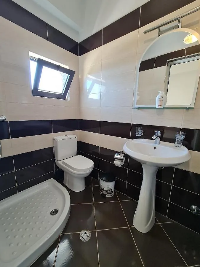 Hotel Ardiani كساميل ألبانيا