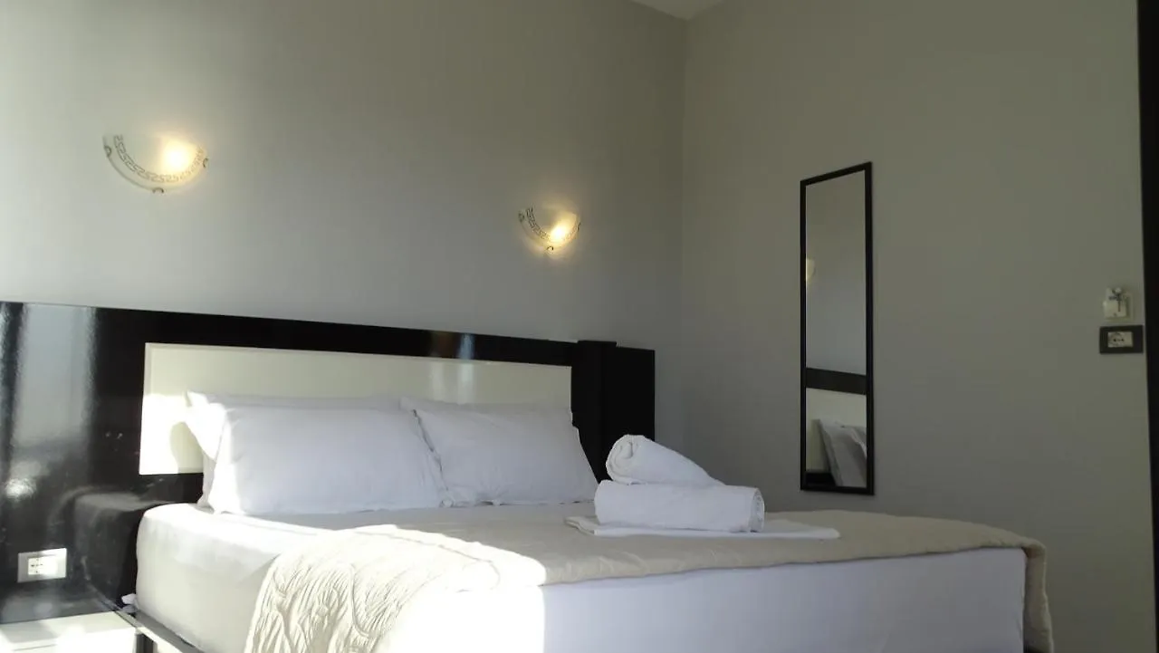 Hotel Ardiani كساميل