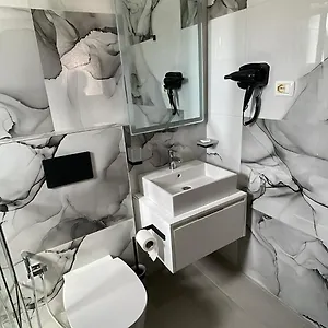 Elite Hotel